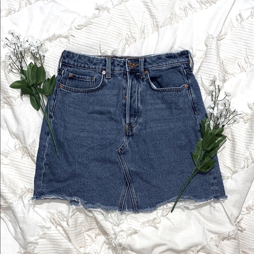 High waisted denim skirt